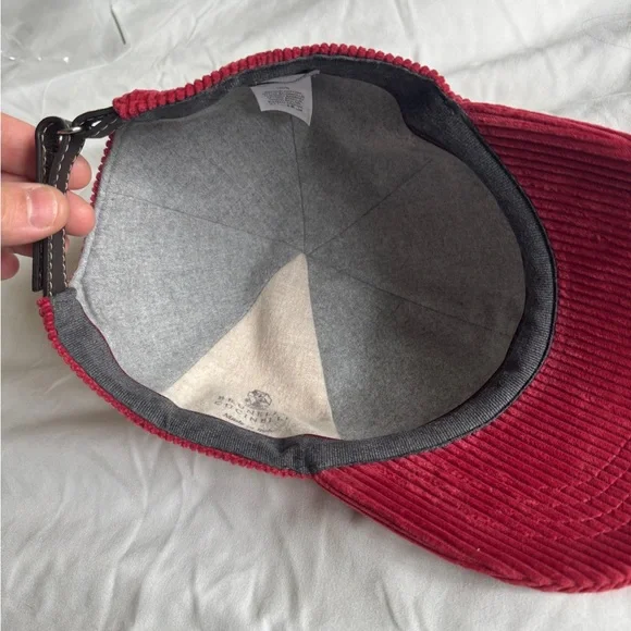Brunello Cucinelli corduroy Hat. Red, size medium.